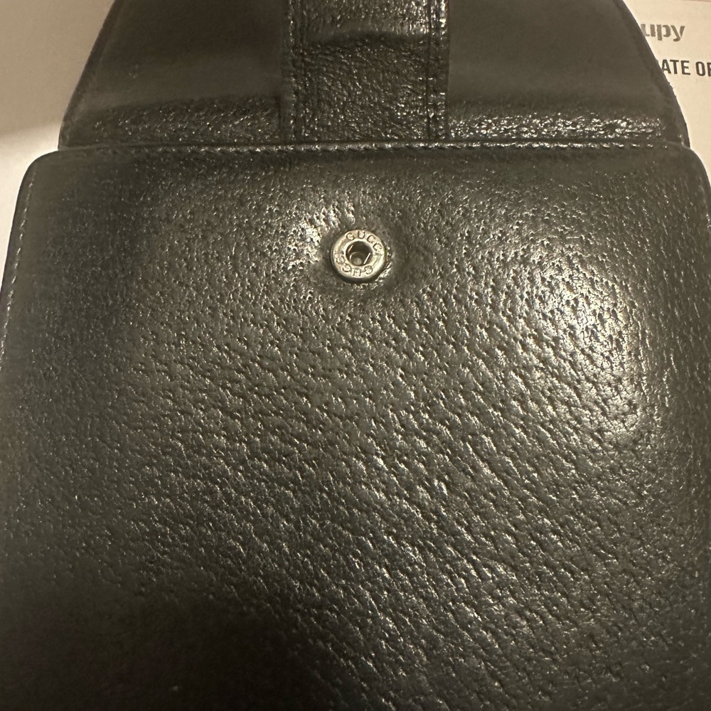 Gucci Eclipse Insignia Wallet - Picture 8 of 12